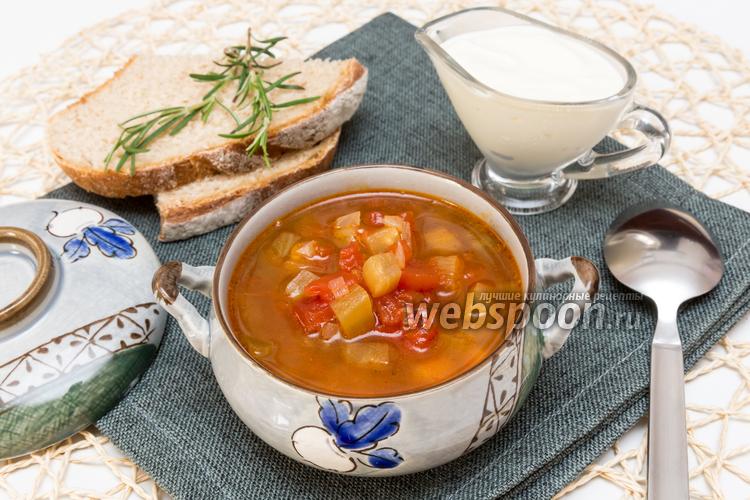 Фото Томатный суп с баклажанами и нутом