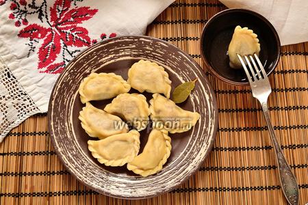 Фото рецепта Пельмени из трёх видов мяса