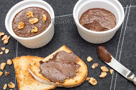 Фото рецепта Шоколадная паста с орехами