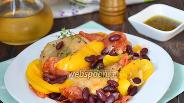 Фото рецепта Курица с красной фасолью и пикантной салями