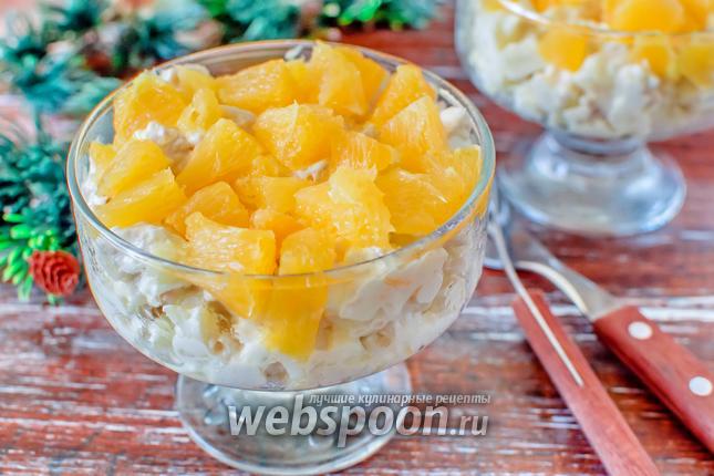 Фото Салат с курицей и апельсином