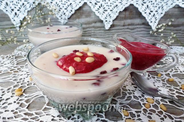 Фото Овсяный кисель с тимьяном и с брусничным песто