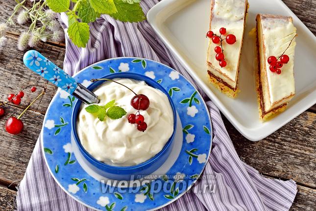 Фото Крем из кефира и сметаны