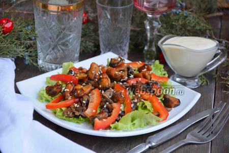 Фото рецепта Тёплый салат с мидиями