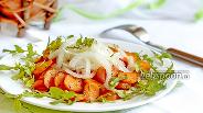 Фото рецепта Салат из жареной моркови и лука