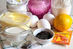 Для приготовления этого кекса понадобятся совершенно простые продукты: мука, сахар, яйца куриные (я брала 3 штуки отборной категории), разрыхлитель, лимон, чай Эрл Грей, сливочное масло и сливки. Форма размером примерно 25х12х6,5 см.