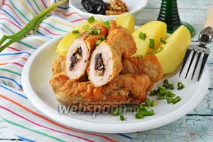 Рулетики из свинины с черносливом и яблоками картинки Рулетики из свинины с черносливом и яблоками картинки