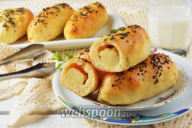 Фото Пирожки с картошкой и сосиской