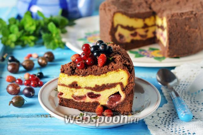Фото Пирог с крыжовником и творогом