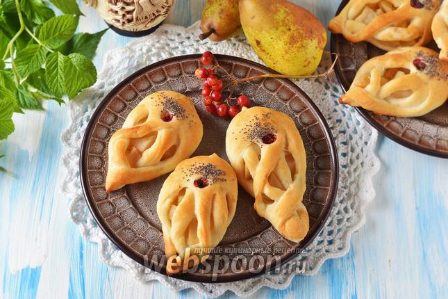 Фото Булочки с грушей