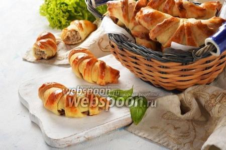 Фото рецепта Рогалики с мясом