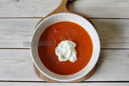 Видео-рецепт: Быстрый томатный суп с сыром
