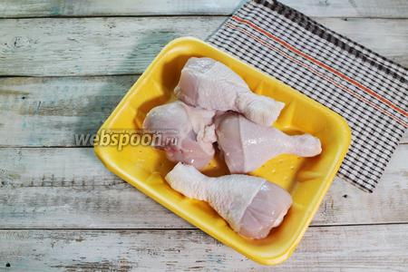 Нежный салат из курицы, кабачка и баклажана