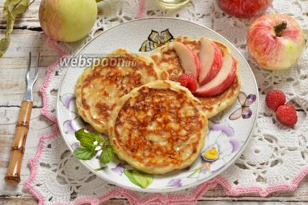 Фото рецепта Яблочные панкейки