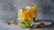 Фото рецепта Фруктовый салат с апельсином и орехами