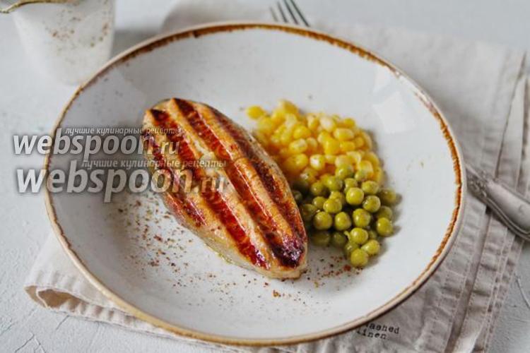 Фото Стейк форели на гриле в медово-горчичном соусе