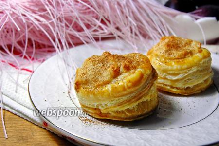 Фото рецепта Волованы с творогом и бананом