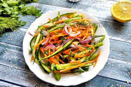 Фото рецепта Корейский летний салат на завтрак