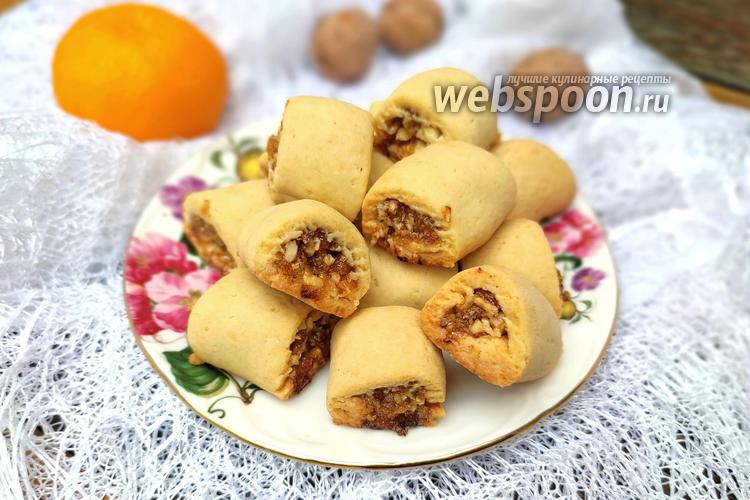 Фото Песочное печенье с сухофруктами и орехами