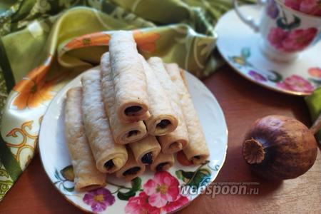 Фото рецепта Песочные трубочки с маком и изюмом