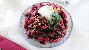Фото рецепта Салат из свёклы с фасолью и черносливом
