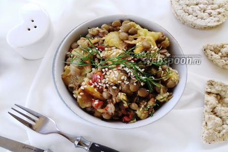 Фото рецепта Салат c чечевицей и овощами