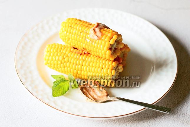 Фото Початки кукурузы с шашлычным маслом