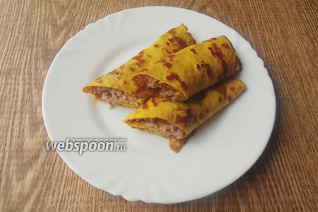 Фото рецепта Кето блины с куркумой и индейкой