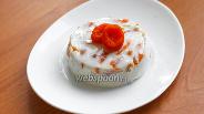 Фото рецепта Йогуртовый десерт с курагой и грецкими орехами