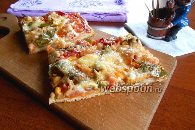 Фото Домашняя пицца на кефире с ветчиной и сладким перцем