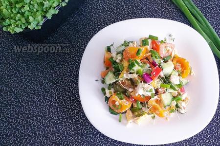Простые салаты с яичными блинчиками - рецепты с фото
