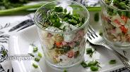 Фото рецепта Зимний салат с зелёным луком