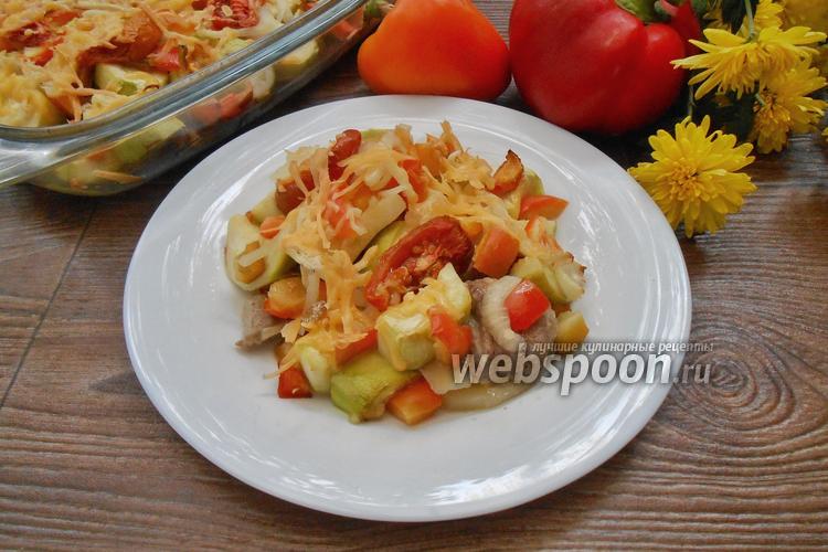 Фото Свинина с кабачками и картошкой в духовке 