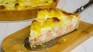 Фото рецепта Пирог с лососем и цветной капустой