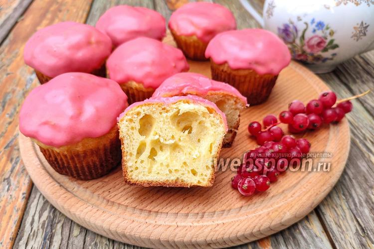 Фото Творожные кексы с ягодной глазурью
