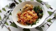 Фото рецепта Пряный рис и куриные голени с овощами в микроволновке