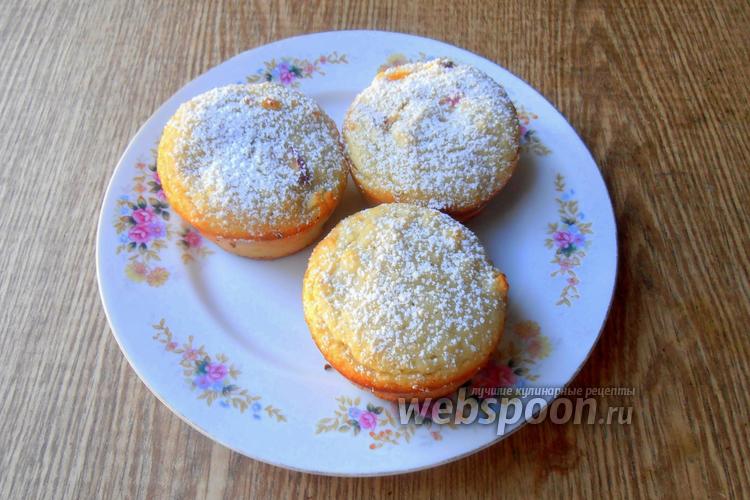 Фото Миндально-кокосовые кексы с персиками