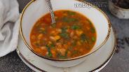 Фото рецепта Томатный суп с консервированной фасолью 