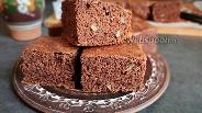 Фото рецепта Шоколадный бисквитный пирог с орехами 