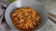 Фото рецепта Капуста с мясом в духовке в томатном соусе 