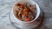 Фото рецепта Жареные овощи с запечённой индейкой и беконом